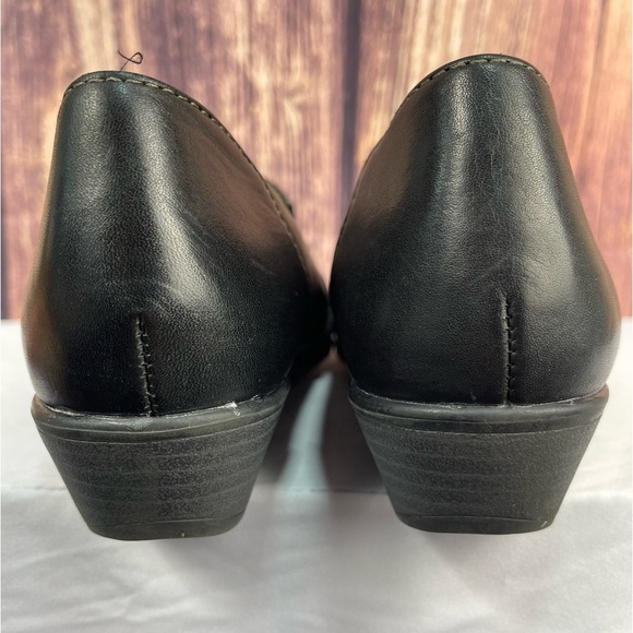 Earth Origins black leather slip on shoes women’s size 7m - Picture 8 of 17